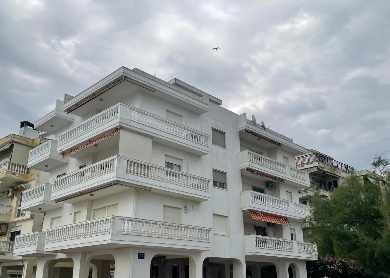 Siel Seaside Apartment Peraia  Exterior photo